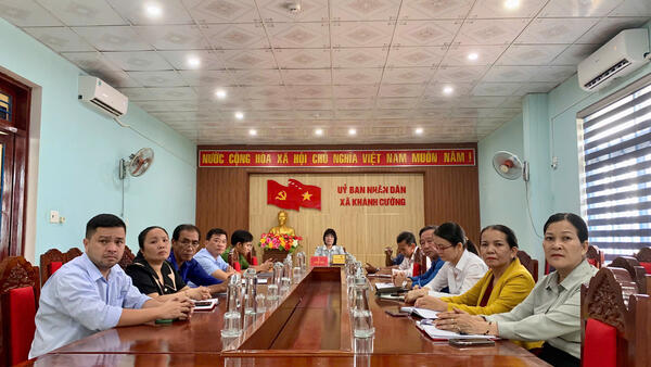 UBND xã Khánh Cường dự Hội nghị trực tuyến chuyển đổi số gắn với thực hiện Đề án 06