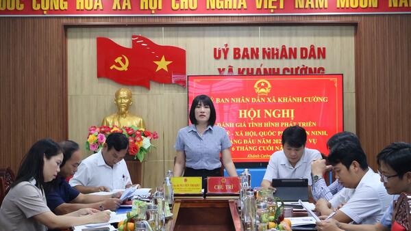UBND xã Khánh Cường họp thường kỳ đánh giá tình hình thực hiện nhiệm vụ phát triển kinh tế - xã hội, quốc phòng, an ninh 6 tháng đầu năm 2026